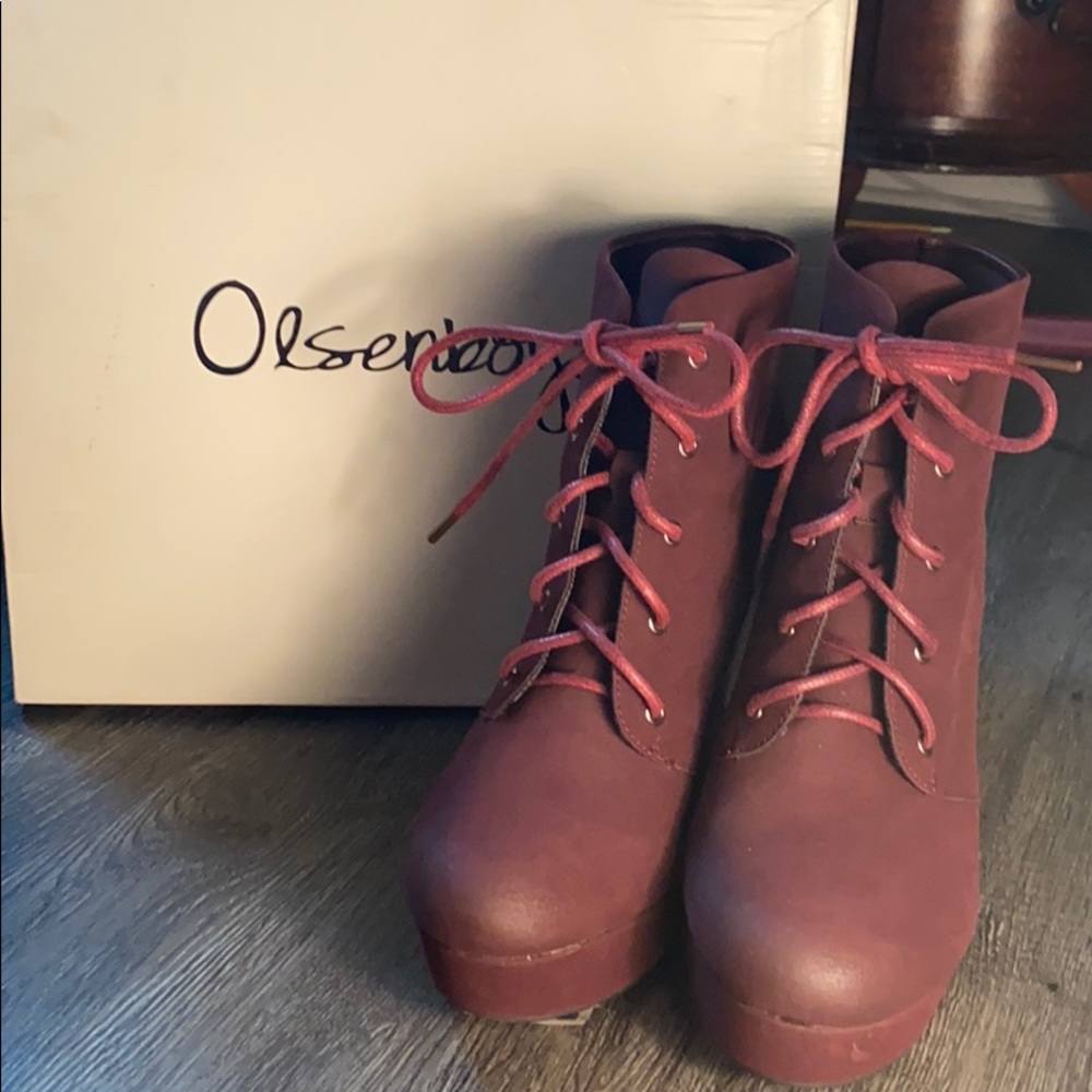 Olsenboye Roxy Oxblood Boot Size 8.5